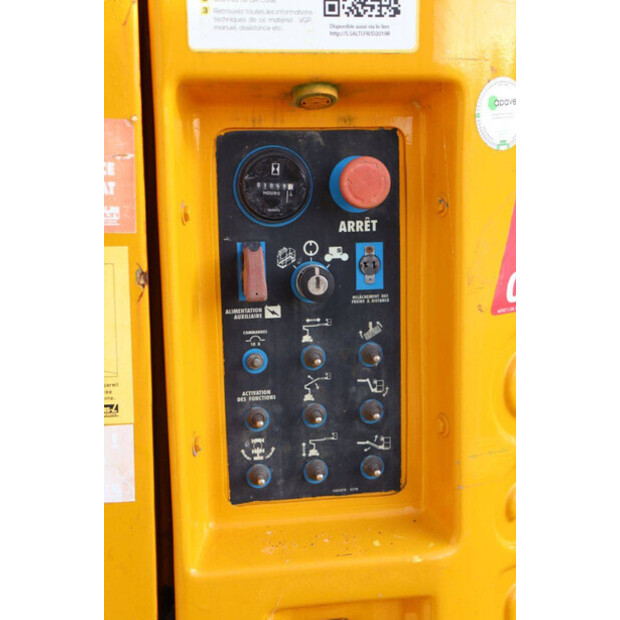 1998 Genie Z-30/20N-44146904