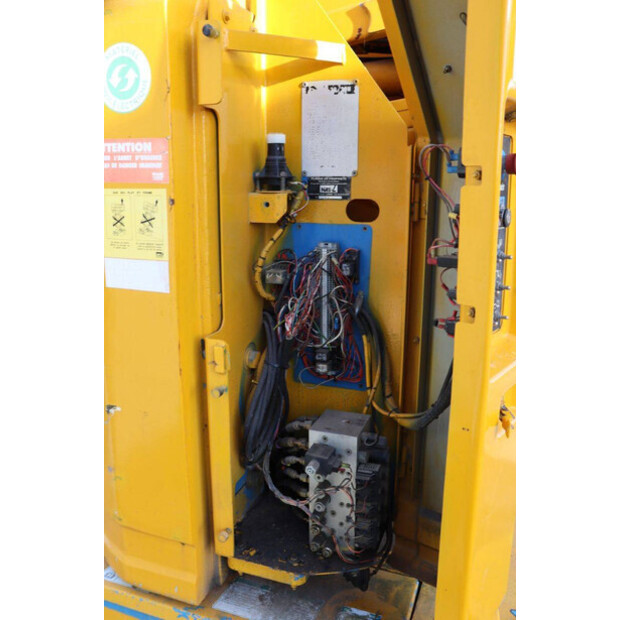 1998 Genie Z-30/20N-44146907