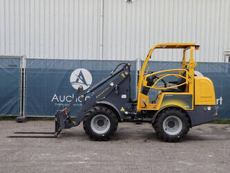 2020-eurotrac-820-w12s-44146981