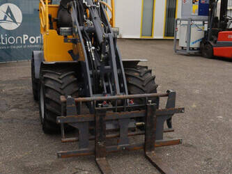 2020-eurotrac-820-w12s-44146986