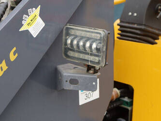 2020-eurotrac-820-w12s-44146994