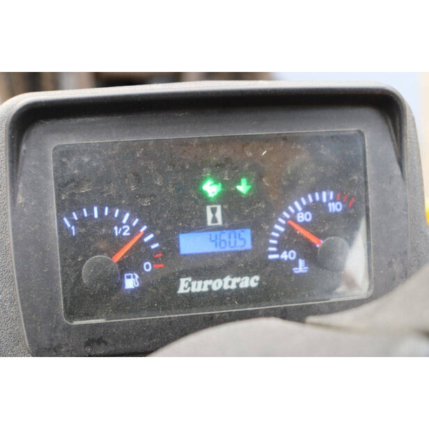 2020 Eurotrac 820/W12S-44147012