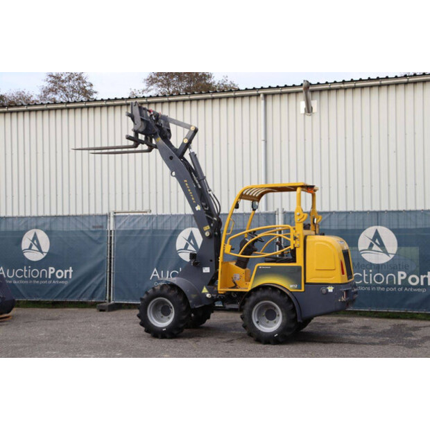 2020 Eurotrac 820/W12S-44147022