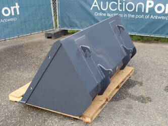 2020-eurotrac-820-w12s-44147025