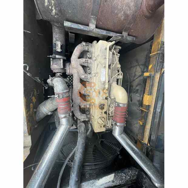 2023 هيونداي R300LC-9S-44147060