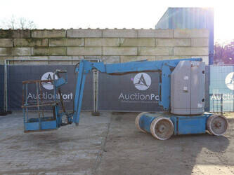 Image for ARTICULATED BOOM LIFTS 2000 Genie Z-30/20N