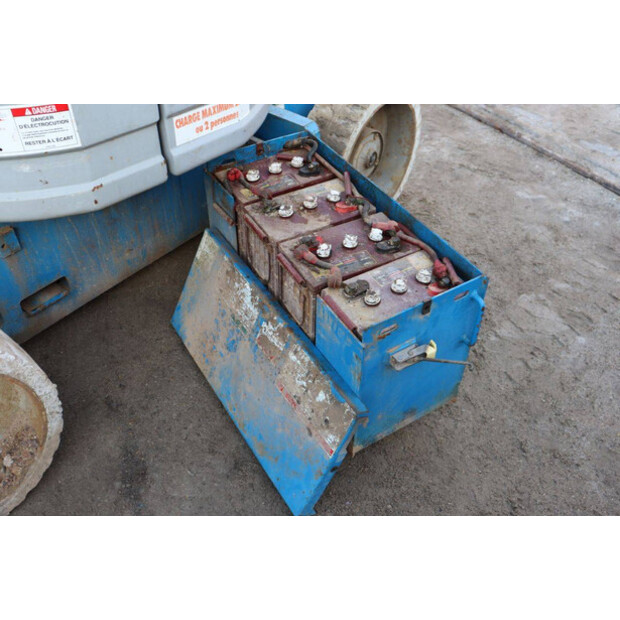 2000 Genie Z-30/20N-44147150