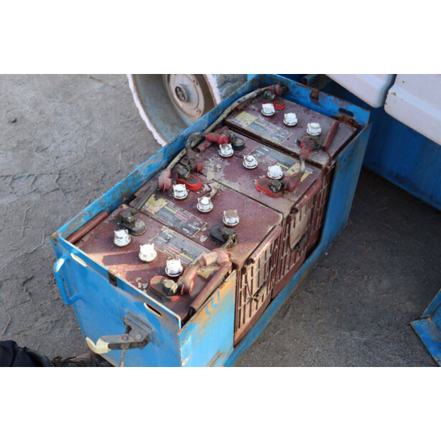 2000 Genie Z-30/20N-44147152