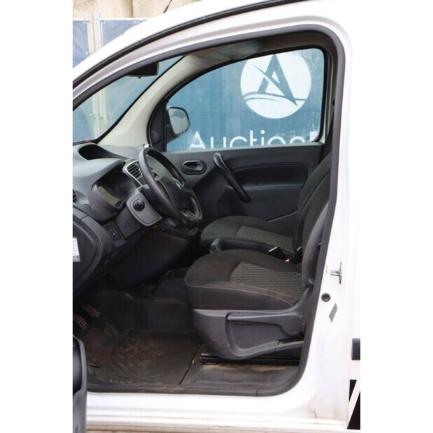 2013 رينو Kangoo-44147194