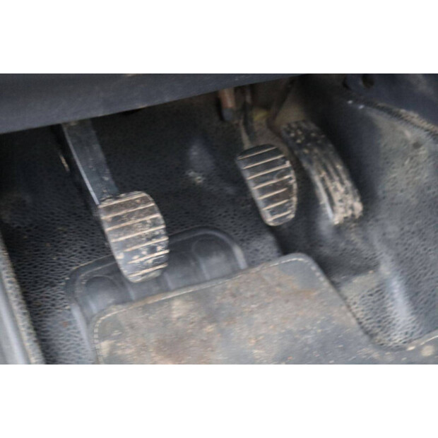 2013 رينو Kangoo-44147199