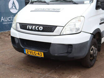 2011-iveco-50c15-1392346-44147224