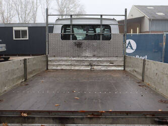 2011-iveco-50c15-1392346-44147234