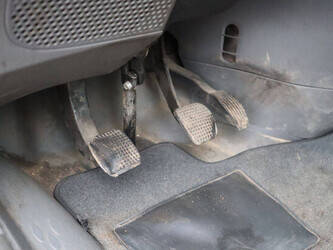 2011-iveco-50c15-1392346-44147242