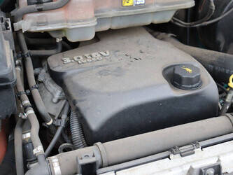 2011-iveco-50c15-1392346-44147258