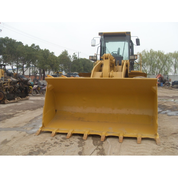 2023 Caterpillar 966G-44147364