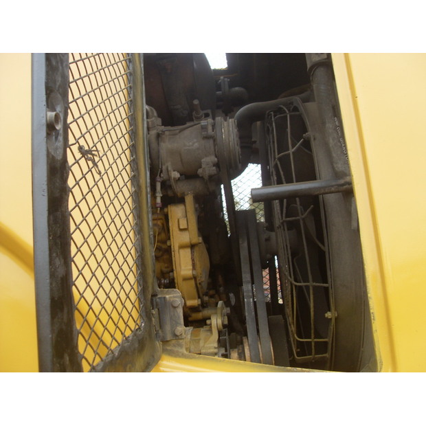2023 Caterpillar 966G-44147373
