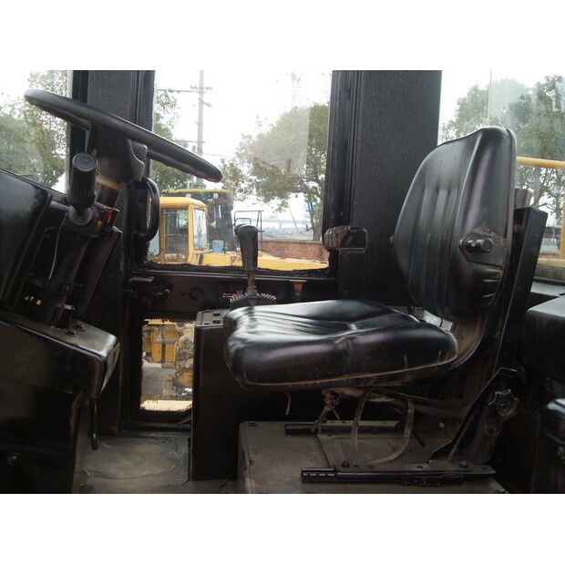 2023 Caterpillar 966G-44147376