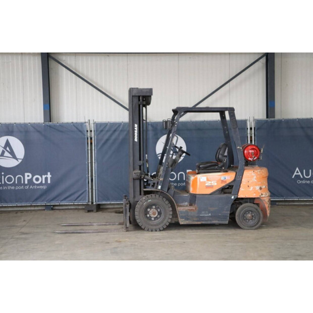 2009 Doosan G25G-5-44147377