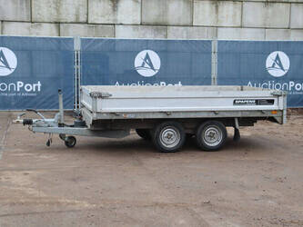 Image for FLATBED TRAILERS 2018 Saris C2700