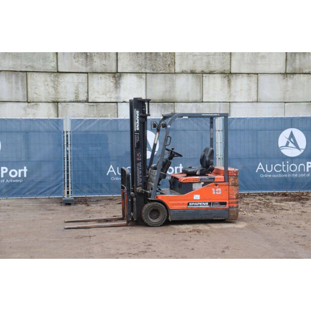 2000 تويوتا 5FBE18-44147470