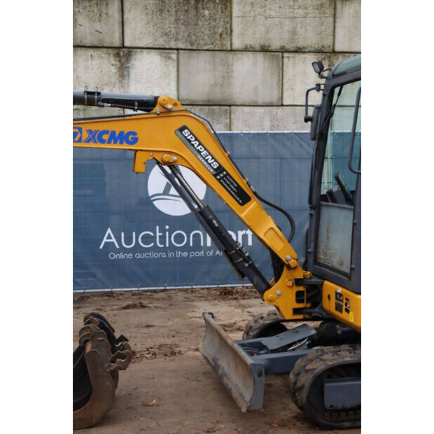 2022 اكس سي ام جي XE27E-44147572