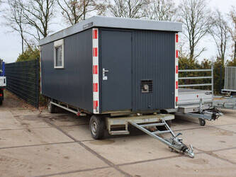 صورة ل مقطورات صندوقيجة فان 2009 كويبر ASS2