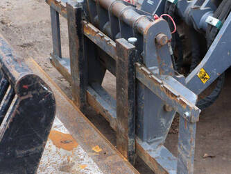 2020-eurotrac-w12f-44147703