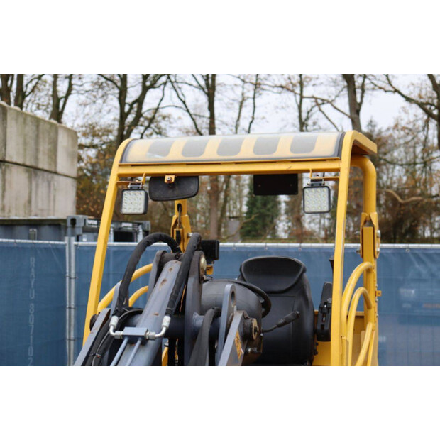 2020 Eurotrac W12F-44147708