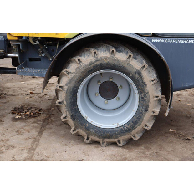 2020 Eurotrac W12F-44147710