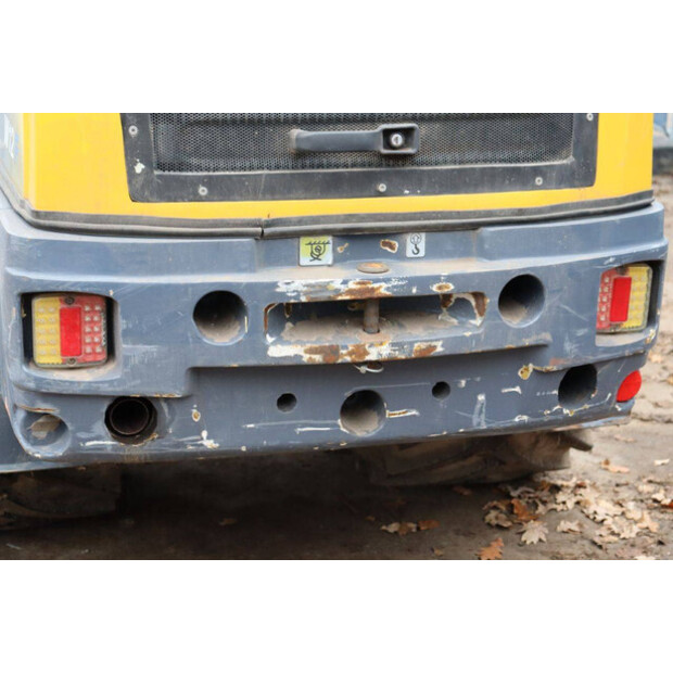 2020 Eurotrac W12F-44147716