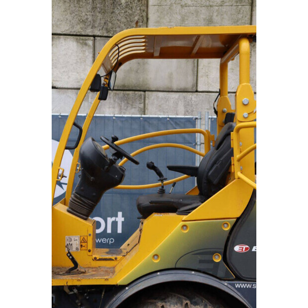 2020 Eurotrac W12F-44147722