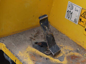 2020-eurotrac-w12f-44147727