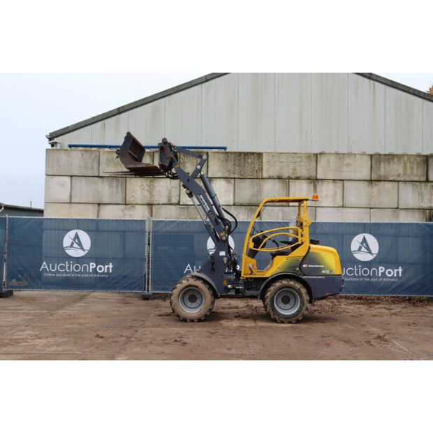 2020 Eurotrac W12F-44147737