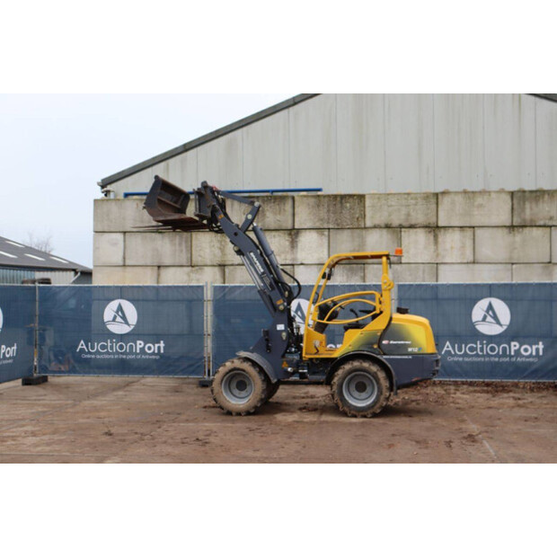 2020 Eurotrac W12F-44147739