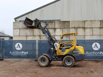 2020-eurotrac-w12f-44147739