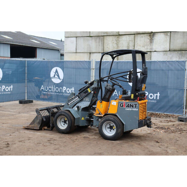 2019 GiANT D254SW-44147744