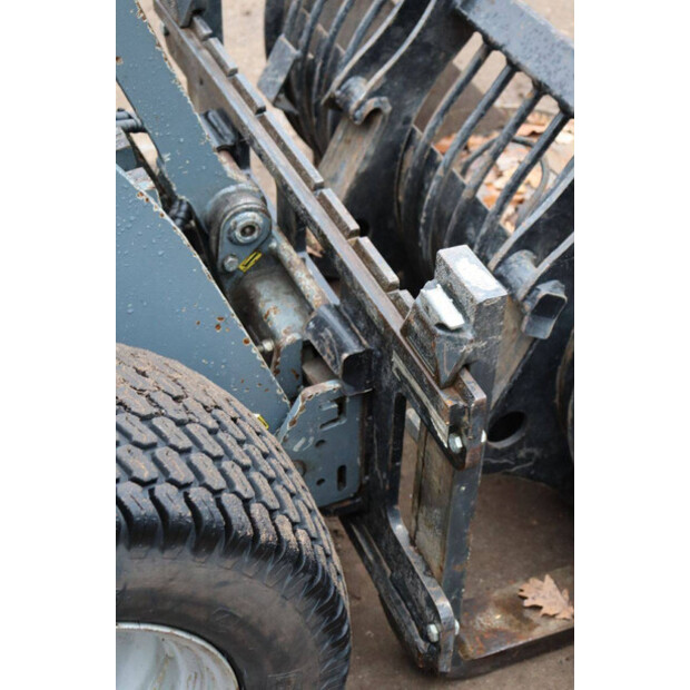 2019 GiANT D254SW-44147754