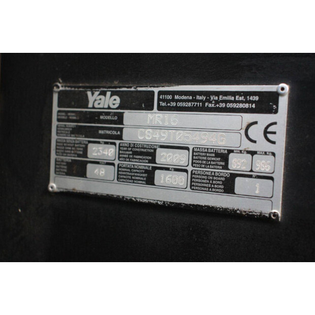 2009 Yale MR16-44147846