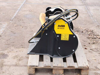 2023-mb-trac-mb-hds307-44147854