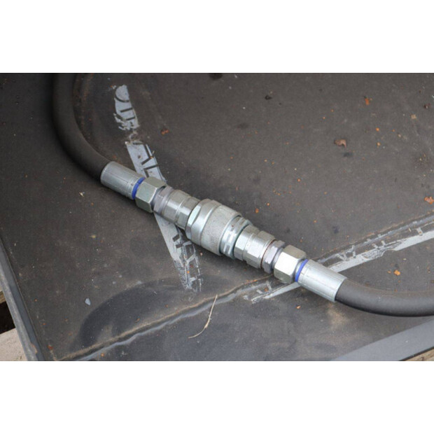 2023 MB TRAC MB-HDS307-44147859