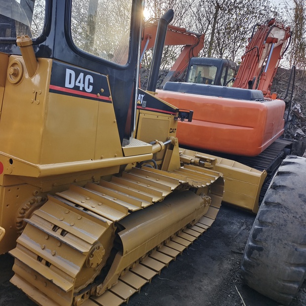 2023 Caterpillar D4C-44147886