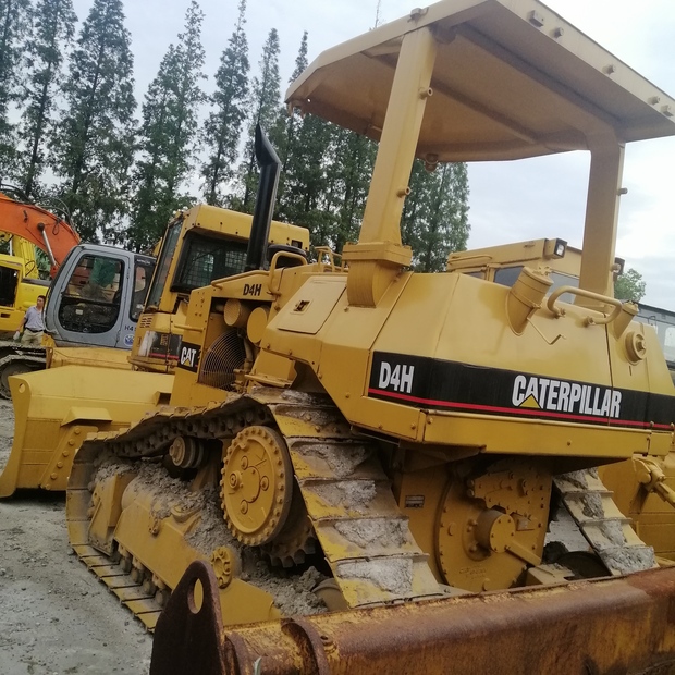 2023 Caterpillar D4H-44147890