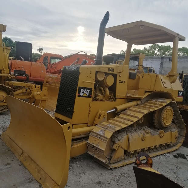 2023 Caterpillar D4H-44147894
