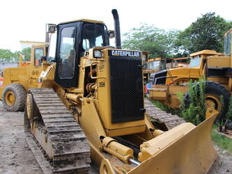 Image for DOZERS 2022 Caterpillar D5H