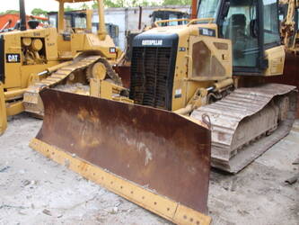 صورة ل جرارات مجنزرة 2022 كاتربيلر D5K