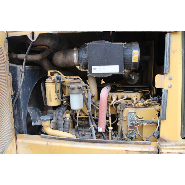 2022 Caterpillar D5K-44147961