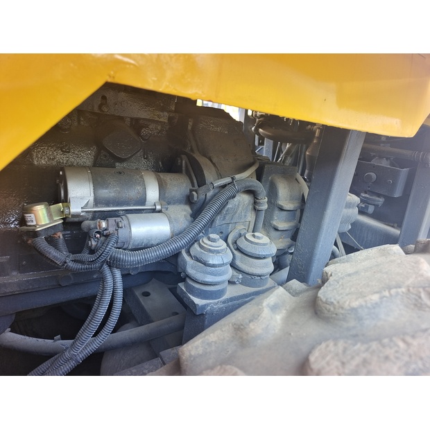 2022 ديناباك CA25D-44147969