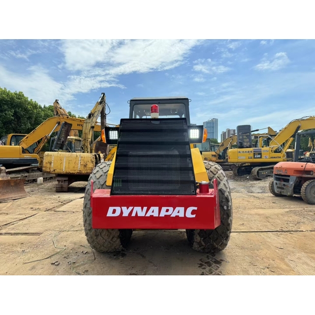 2023 DYNAPAC CA251D-44147982