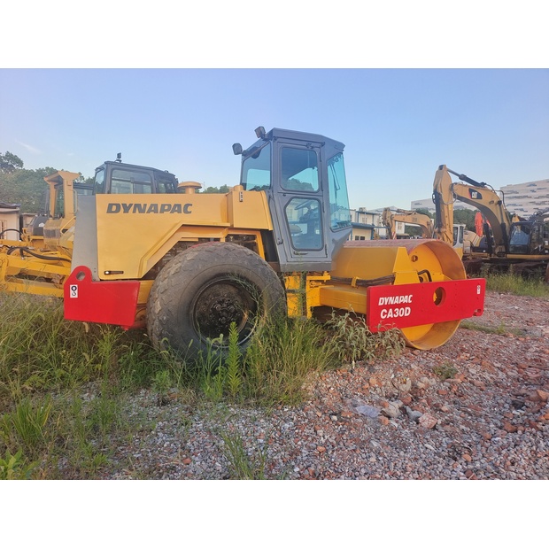 2023 DYNAPAC CA30D-44147990