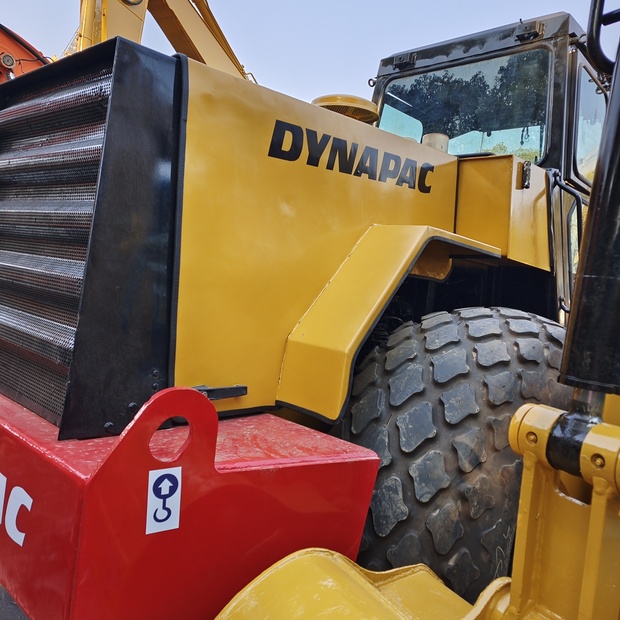 2023 ديناباك CA301D-44148003